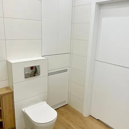 Duzy Apartament Z Widokiem Na Miasto, Parking Podziemny 아파트 *